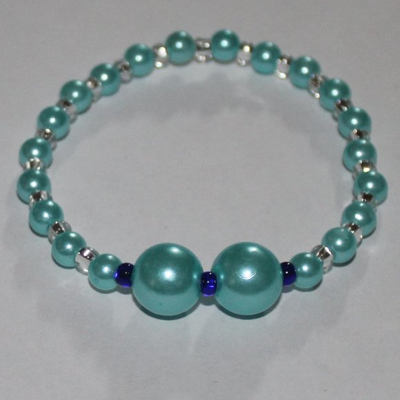 Blue pearl beads with dark blue and silver Czech beads - Picture 2 of 2